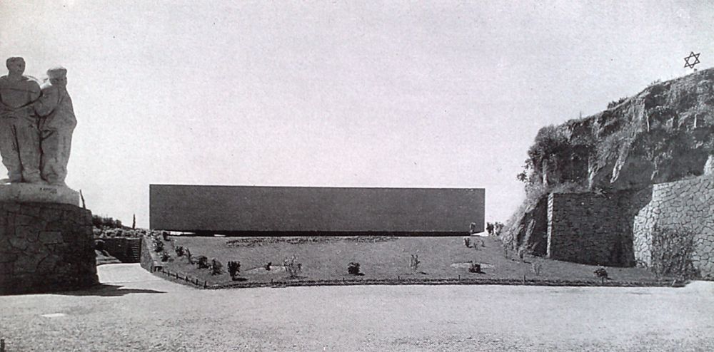 165e. N. Aprile, C. Calcaprina, A. Cardelli, M. Fiorentino, G. Perugini, M.Basadella, F. Coccia, Mausoleo delle fosse ardeatine, Roma 1944-1949